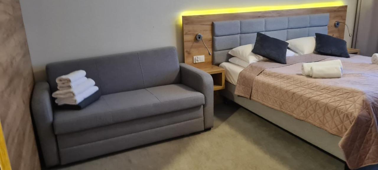 Aparthotel Apartamenty Czarna Gora 230 Sienna  Ngoại thất bức ảnh